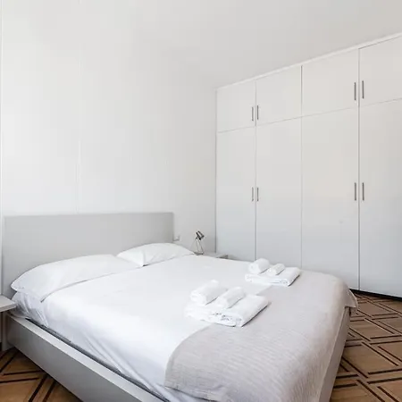 Amazing View From Brera Sancarpoforo9 Apartment